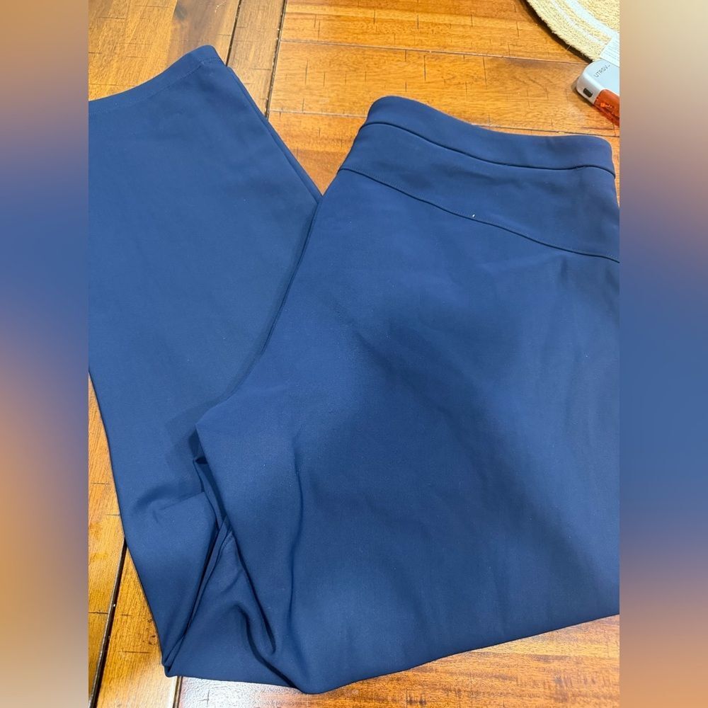 Lululemon On The Move Pant 28”
